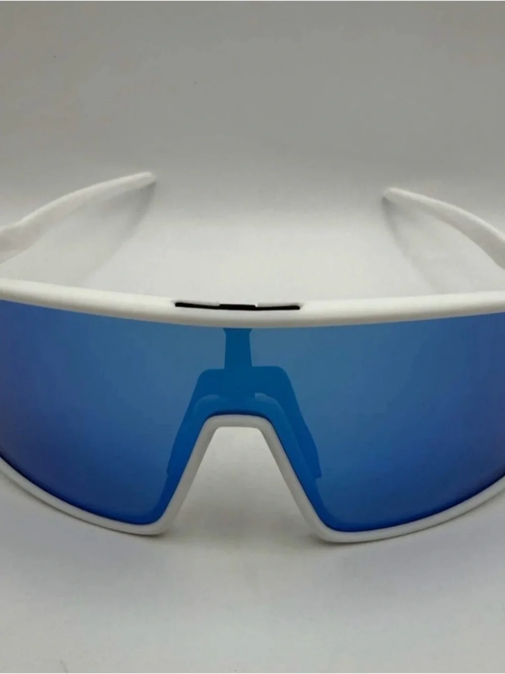 Oakley White Frame Blue Mirrored Sports Sunglasses